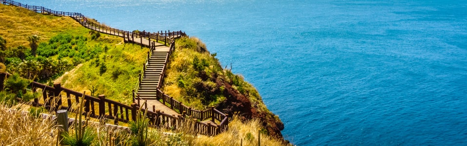 مسارات السير على الأقدام