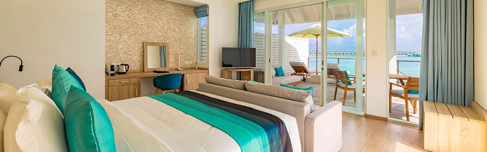 فيلا على البحيرة بثلاث غرف نوم مع حمام سباحة + زحلوقة