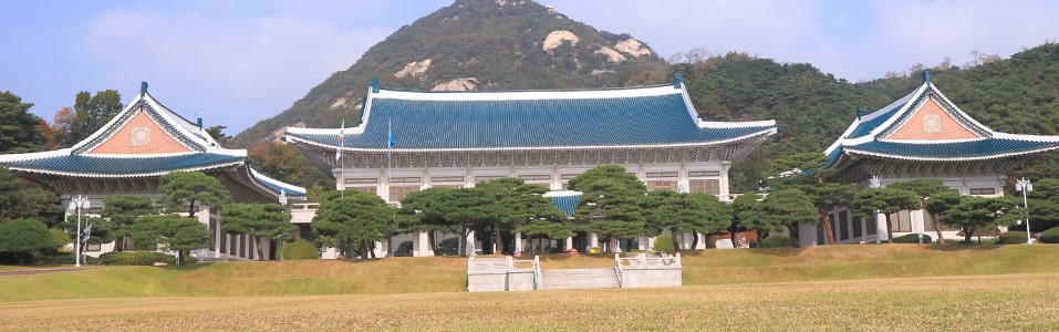 البيت الأزرق