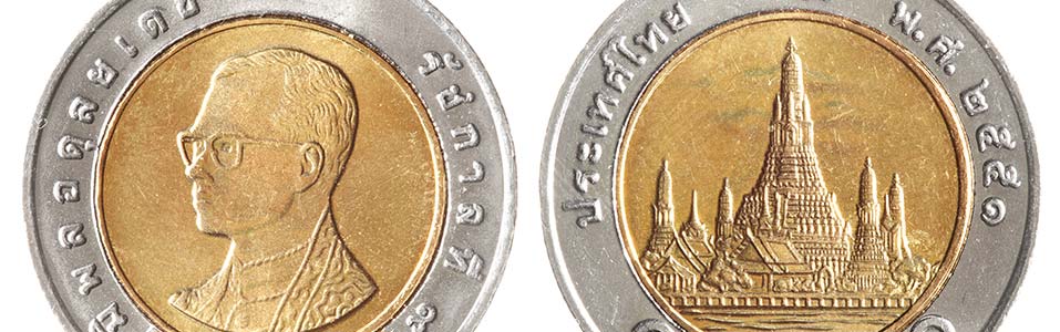 No Detenga Una Moneda Con el Pie