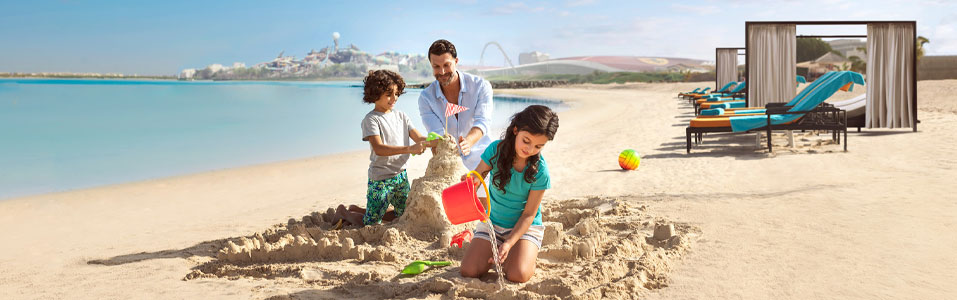 Yas Beach | Playa y Actividades Acuáticas