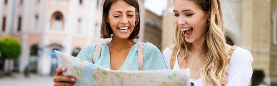 فوائد دورة السياحة الدولية