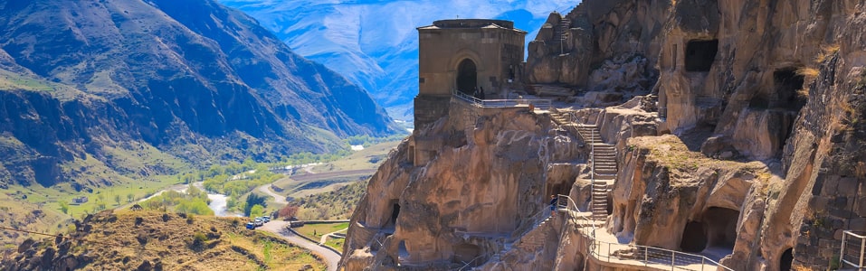 Visão Geral de Vardzia