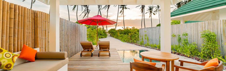 فيلا غروب الشمس الشاطئية مع حمام سباحة