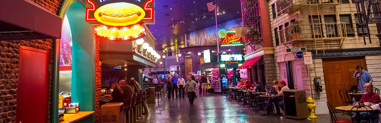 Comendo num Supermercado